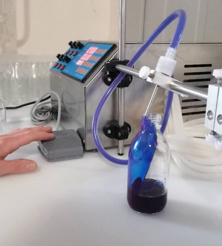 extraction de la phycocyanine à froid sous forme liquide depuis la spiruline